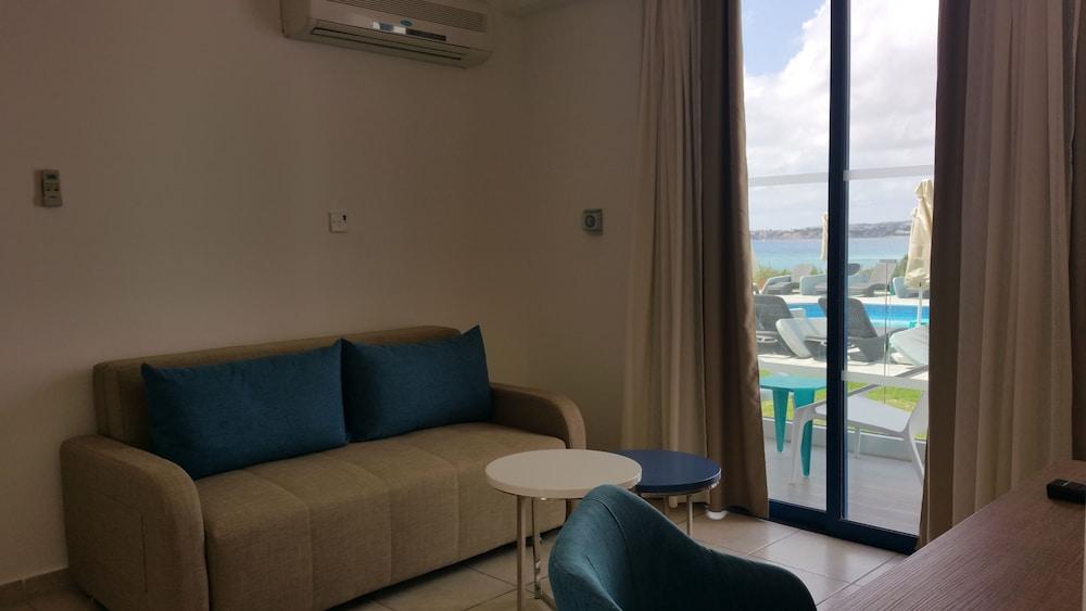 Marica'S Boutique Hotel Kissonerga Luaran gambar